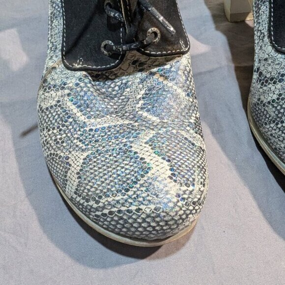 Eject Prophecy Aryn Trail Mark Oxford Pump Black and Metallic Women Size 41 - Picture 4 of 10